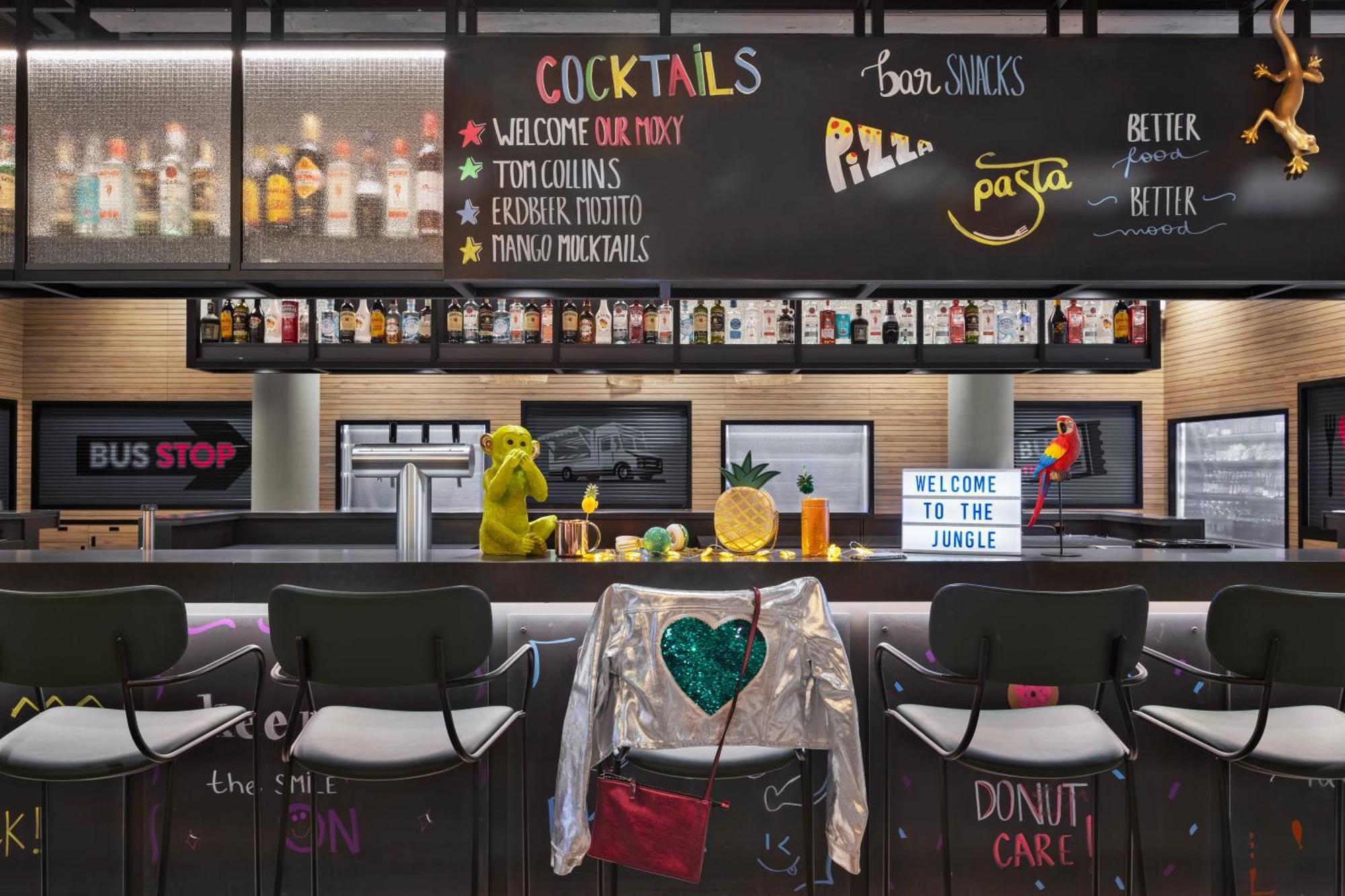 Moxy East 3*